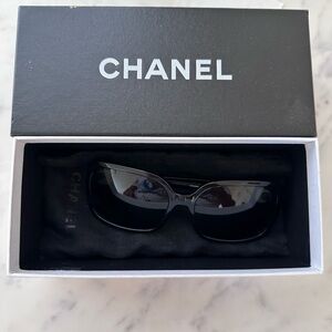 Authentic 💯 CHANEL Black Sunglasses